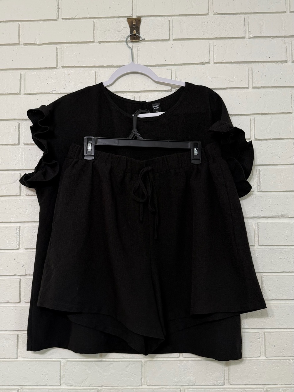 Emery Rose Black Ruffle Sleeve Top & Shorts Matching Set 1X Plus Size